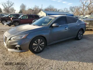 2019 Nissan Altima SL with VIN 1N4BL4EV1KC170077, listed as a Copart auction lot 85724684 with 64,089 mi miles and Salvage Title. Bid and sale history available at DreamBid. Image 1.