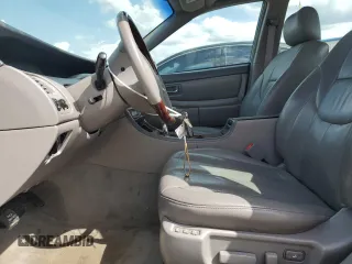 2003 Toyota Avalon XL with VIN 4T1BF28B13U290881, listed as a Copart auction lot 48997905 with 269,739 mi miles and Clean Title. Bid and sale history available at carsss.com. Image 7.