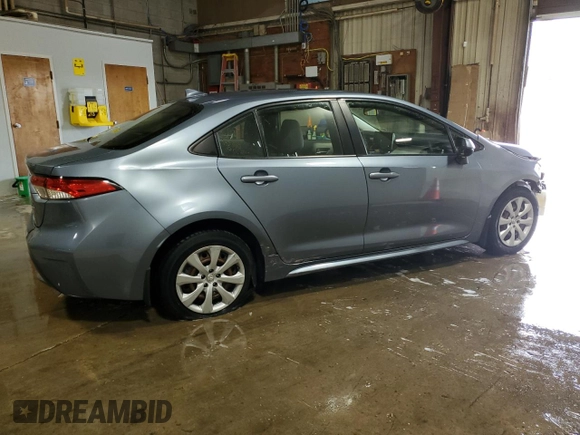 2020 Toyota Corolla LE with VIN JTDEPRAE6LJ041053, listed as a Copart auction lot 45939475 with 133,020 mi miles and Salvage Title. Bid and sale history available at carsss.com. Image 3.