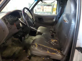 2001 Ford Ranger XL with VIN 1FTYR10C01PA48227, listed as a Copart auction lot 88993835 with 169,620 mi miles and Clean Title. Bid and sale history available at carsss.com. Image 7.