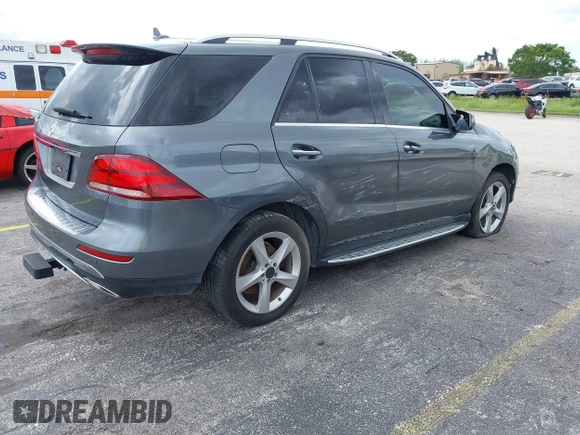 2017 Mercedes-Benz GLE 350 z VIN 4JGDA5JBXHA854605, wystawiony jako IAAI lot #41971263 z przebiegiem 163 475 mil mil oraz . Historia ofert i sprzedaży dostępna na DreamBid. Obrazek 4.