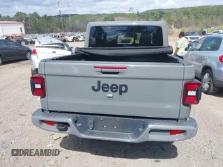 2022 Jeep Gladiator High Altitude with VIN 1C6HJTFG5NL114661, listed as a IAAI auction lot 41771986 with 42,696 mi miles and . Bid and sale history available at DreamBid. Image 16.