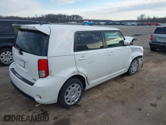 2015 Scion xB with VIN JTLZE4FEXFJ073127, listed as a IAAI auction lot 41649925 with 1 mi miles. Bid and sale history available at carsss.com. Image 4.