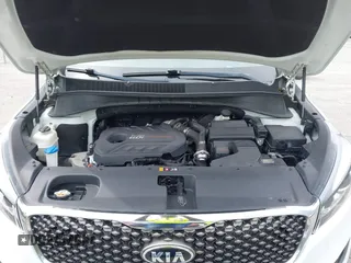 2016 Kia Sorento EX with VIN 5XYPH4A14GG187110, listed as a IAAI auction lot 41994635 with 108,646 mi miles and . Bid and sale history available at DreamBid. Image 10.
