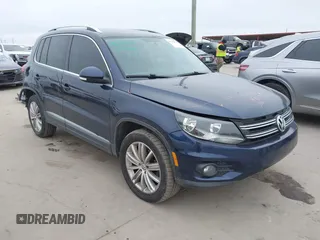 2015 Volkswagen Tiguan SE with VIN WVGAV7AX8FW598303, listed as a IAAI auction lot 41240670 with 135,474 mi miles and . Bid and sale history available at DreamBid. Image 1.