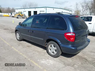 2007 Dodge Caravan SXT with VIN 1D4GP45R07B161443, listed as a IAAI auction lot 41829566 with 83,810 mi miles and . Bid and sale history available at carsss.com. Image 3.