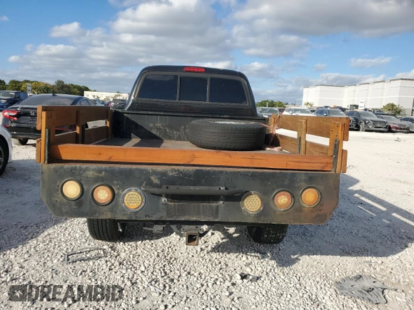 2004 Toyota Tacoma PreRunner with VIN 5TEGM92N64Z451486, listed as a Copart auction lot 88137225 with 262,164 mi miles and Clean title. Bid and sale history available at DreamBid. Image 6.