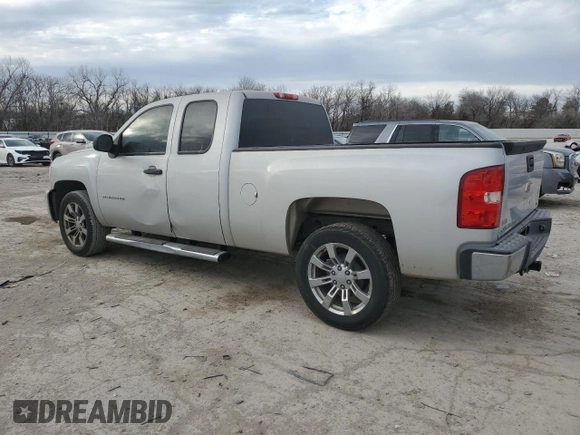 2010 Chevrolet Silverado 1500 LS with VIN 1GCSCREA3AZ173370, listed as a Copart auction lot 46848695 with 88,374 mi miles and Salvage Title. Bid and sale history available at carsss.com. Image 2.