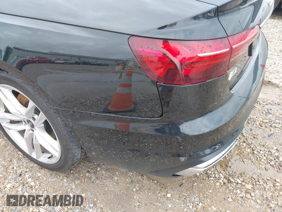 2023 Audi A4 S line Premium Plus z VIN WAUEAAF47PN009534, wystawiony jako IAAI lot #42373621 z przebiegiem 38 212 mil mil oraz . Historia ofert i sprzedaży dostępna na DreamBid. Obrazek 6.