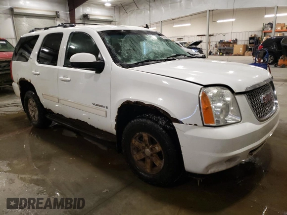 2009 GMC Yukon SLT w/4SB with VIN 1GKFK33099R252828, listed as a Copart auction lot 43205945 with 301,544 mi miles and Salvage Title. Bid and sale history available at carsss.com. Image 4.