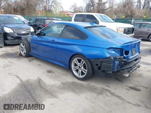2014 BMW 4 Series 435i xDrive z VIN WBA3R5C59EK189019, wystawiony jako IAAI lot #41919215 z przebiegiem 236 908 mil mil oraz . Historia ofert i sprzedaży dostępna na DreamBid. Obrazek 3.