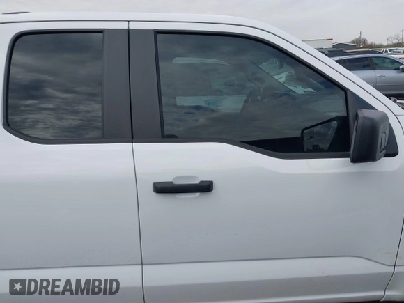 2023 Ford F-150 XL with VIN 1FTEX1CB3PKE18703, listed as a IAAI auction lot 41574200 with 38,077 mi miles and . Bid and sale history available at DreamBid. Image 13.