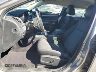 2018 Chrysler 300 Touring with VIN 2C3CCAAGXJH281960, listed as a Copart auction lot 50472765 with 51,767 mi miles and Salvage Title. Bid and sale history available at carsss.com. Image 7.