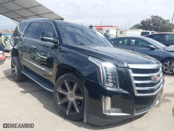 2015 Cadillac Escalade Luxury with VIN 1GYS3MKJ6FR747131, listed as a IAAI auction lot 41820427 with 49,956 mi miles. Bid and sale history available at carsss.com. Image 1.