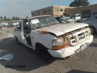 1998 Ford Ranger XL with VIN 1FTZR15U0WPA96338, listed as a IAAI auction lot 39235443 with 216,299 mi miles. Bid and sale history available at carsss.com. Image 1.