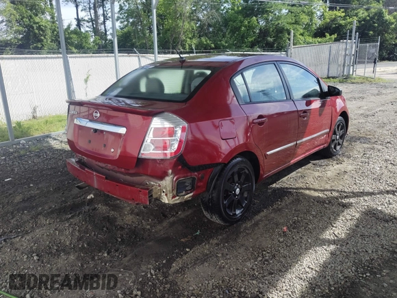 2012 Nissan Sentra 2.0 z VIN 3N1AB6AP9CL713129, wystawiony jako IAAI lot #42309760 z przebiegiem 143 699 mil mil oraz . Historia ofert i sprzedaży dostępna na DreamBid. Obrazek 4.