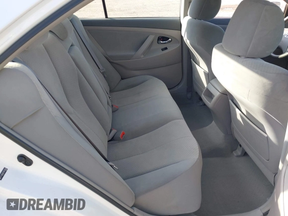 2009 Toyota Camry LE z VIN 4T1BK46K79U579024, wystawiony jako IAAI lot #41004813 z przebiegiem 154 621 mil mil oraz . Historia ofert i sprzedaży dostępna na DreamBid. Obrazek 8.
