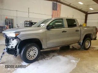2023 Chevrolet Colorado 2WD Work Truck z VIN 1GCGSBEC6P1172884, wystawiony jako Copart lot #58894435 z przebiegiem 13 221 mil mil oraz Czysty tytuł • Clean title. Historia ofert i sprzedaży dostępna na DreamBid. Obrazek 1.