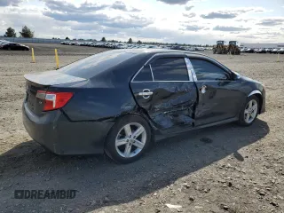 2014 Toyota Camry L with VIN 4T1BF1FK1EU776638, listed as a Copart auction lot 53781125 with 120,467 mi miles and Salvage Title. Bid and sale history available at carsss.com. Image 3.