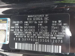 2025 Kia Telluride S with VIN 5XYP6DGC3SG612078, listed as a IAAI auction lot 42694686 with 12,167 mi miles and . Bid and sale history available at DreamBid. Image 9.