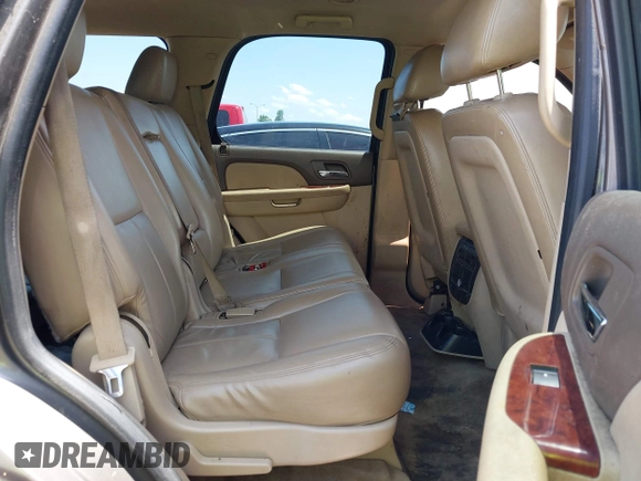2011 Chevrolet Tahoe LS with VIN 1GNSCAE00BR343816, listed as a IAAI auction lot 42363718 with 253,212 mi miles and . Bid and sale history available at DreamBid. Image 8.