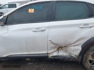 2021 Hyundai Kona Ultimate with VIN KM8K5CA58MU721649, listed as a IAAI auction lot 41215632 with 1 mi miles. Bid and sale history available at carsss.com. Image 15.