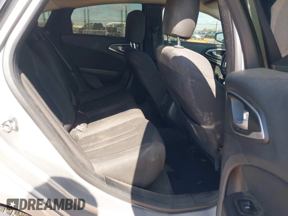 2015 Chrysler 200 Limited with VIN 1C3CCCAB8FN676119, listed as a IAAI auction lot 41836634 with 172,463 mi miles. Bid and sale history available at carsss.com. Image 8.