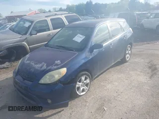 2006 Toyota Matrix STD with VIN 2T1KR30E76C617471, listed as a IAAI auction lot 42151647 with 289,196 mi miles and . Bid and sale history available at carsss.com. Image 2.