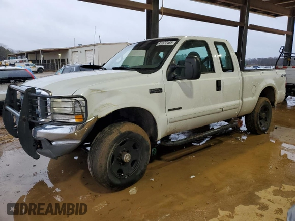 2001 Ford Super Duty F-250 XL with VIN 1FTNX21F11EA72507, listed as a Copart auction lot 41927455 with 257,889 mi miles and Salvage Title. Bid and sale history available at carsss.com. Image 1.