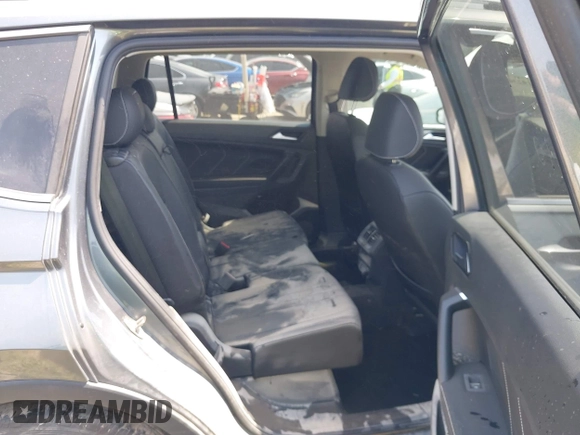2023 Volkswagen Tiguan SE with VIN 3VVNB7AX2PM064599, listed as a IAAI auction lot 41923005 with Not provided miles and . Bid and sale history available at DreamBid. Image 8.