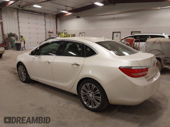 2012 Buick Verano Group z VIN 1G4PS5SK4C4133731, wystawiony jako IAAI lot #41986313 z przebiegiem 135 685 mil mil oraz . Historia ofert i sprzedaży dostępna na DreamBid. Obrazek 3.