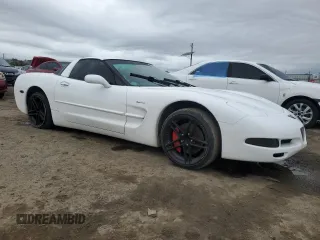 2004 Chevrolet Corvette with VIN 1G1YY22GX45114106, listed as a Copart auction lot 84917564 with 92,951 mi miles and Salvage Title. Bid and sale history available at carsss.com. Image 4.