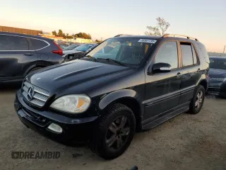 2005 Mercedes-Benz M 500 with VIN 4JGAB75E15A544256, listed as a Copart auction lot 88987795 with 157,374 mi miles and Clean Title. Bid and sale history available at DreamBid. Image 1.