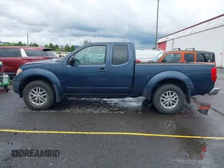 2016 Nissan Frontier SV z VIN 1N6AD0CW8GN762429, wystawiony jako IAAI lot #42233876 z przebiegiem 105 609 mil mil oraz . Historia ofert i sprzedaży dostępna na DreamBid. Obrazek 14.