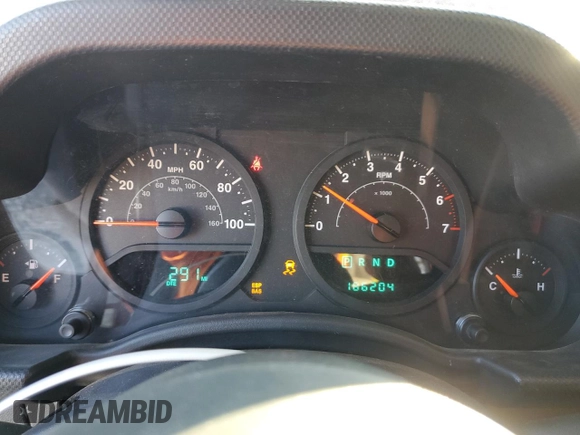 2007 Jeep Wrangler Unlimited X with VIN 1J4GB39177L124940, listed as a Copart auction lot 42505695 with 186,204 mi miles and Salvage title. Bid and sale history available at DreamBid. Image 9.