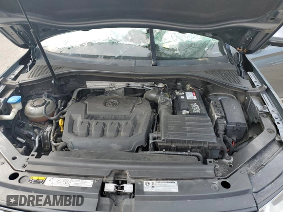 2018 Volkswagen Tiguan SEL with VIN 3VV2B7AX2JM216584, listed as a Copart auction lot 60986525 with 78,641 mi miles and Salvage title. Bid and sale history available at DreamBid. Image 12.