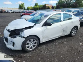 2012 Mazda 3 i Sport with VIN JM1BL1UG0C1518010, listed as a Copart auction lot 64054505 with 117,243 mi miles and Salvage title. Bid and sale history available at DreamBid. Image 1.