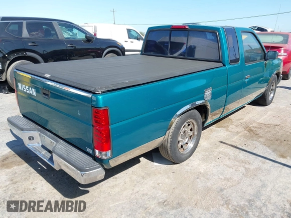 1995 Nissan Frontier XE z VIN 1N6SD16S2SC385250, wystawiony jako IAAI lot #42373497 z przebiegiem 252 537 mil mil oraz . Historia ofert i sprzedaży dostępna na DreamBid. Obrazek 4.