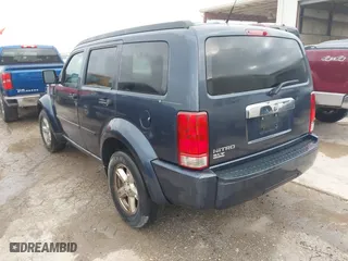 2008 Dodge Nitro SLT with VIN 1D8GT58K98W235595, listed as a IAAI auction lot 42033233 with 1 mi miles. Bid and sale history available at carsss.com. Image 3.