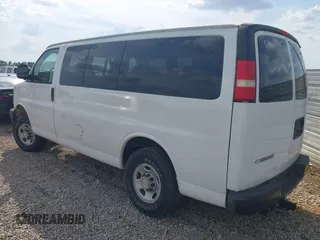 2008 Chevrolet Express Passenger z VIN 1GAGG25KX81197208, wystawiony jako IAAI lot #42022924 z przebiegiem Nie podano mil oraz . Historia ofert i sprzedaży dostępna na DreamBid. Obrazek 3.