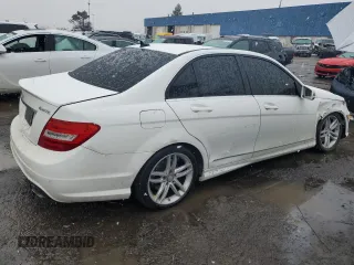 2014 Mercedes-Benz C-Class C 300 Sport with VIN WDDGF8AB8EG250876, listed as a Copart auction lot 47061165 with 211,142 mi miles and Clean Title. Bid and sale history available at carsss.com. Image 3.