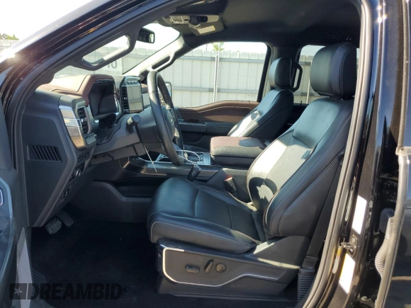 2023 Ford F-150 XL z VIN 1FTFW1ED9PFC82849, wystawiony jako Copart lot #57605605 z przebiegiem 22 823 mil mil oraz Szkoda całkowita • Salvage title. Historia ofert i sprzedaży dostępna na DreamBid. Obrazek 7.