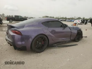2022 Toyota GR Supra 3.0 with VIN WZ1DB0C03NW050968, listed as a Copart auction lot 44450175 with 22,420 mi miles and Salvage Title. Bid and sale history available at carsss.com. Image 3.