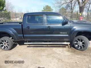 2009 Toyota Tacoma z VIN 5TEMU52N79Z662019, wystawiony jako IAAI lot #42101648 z przebiegiem 344 119 mil mil oraz . Historia ofert i sprzedaży dostępna na DreamBid. Obrazek 13.