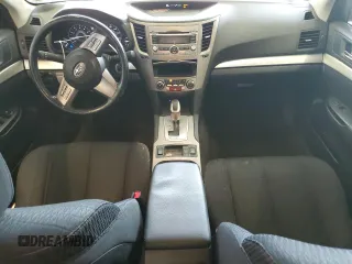 2011 Subaru Legacy Premium Power Moon z VIN 4S3BMBG6XB3264766, wystawiony jako Copart lot #55215065 z przebiegiem 96 980 mil mil oraz Szkoda całkowita • Salvage title. Historia ofert i sprzedaży dostępna na DreamBid. Obrazek 8.
