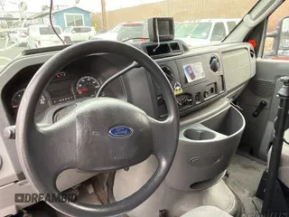 2010 Ford Econoline Cargo Commercial with VIN 1FTNE1EW7ADA90834, listed as a IAAI auction lot 41950672 with 215,864 mi miles. Bid and sale history available at carsss.com. Image 1.