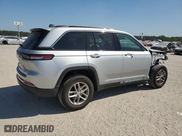 2024 Jeep Grand Cherokee Laredo X with VIN 1C4RJHAG3R8574847, listed as a Copart auction lot 52751785 with 1,861 mi miles and Salvage Title. Bid and sale history available at carsss.com. Image 3.