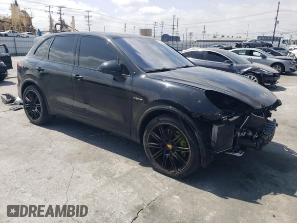 2017 Porsche Cayenne S E-Hybrid with VIN WP1AE2A23HLA71302, listed as a Copart auction lot 54586635 with 102,228 mi miles and Salvage title. Bid and sale history available at DreamBid. Image 4.