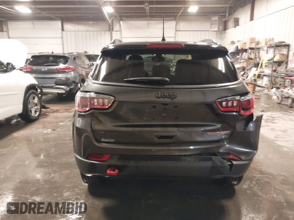 2018 Jeep Compass Trailhawk with VIN 3C4NJDDB4JT210451, listed as a IAAI auction lot 41239258 with 90,552 mi miles and . Bid and sale history available at carsss.com. Image 16.