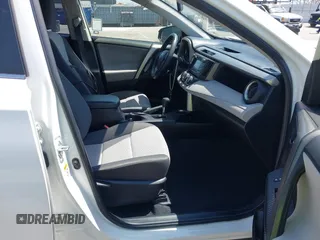 2014 Toyota RAV4 LE with VIN JTMZFREV0EJ020622, listed as a IAAI auction lot 42606275 with 41,645 mi miles and . Bid and sale history available at DreamBid. Image 5.